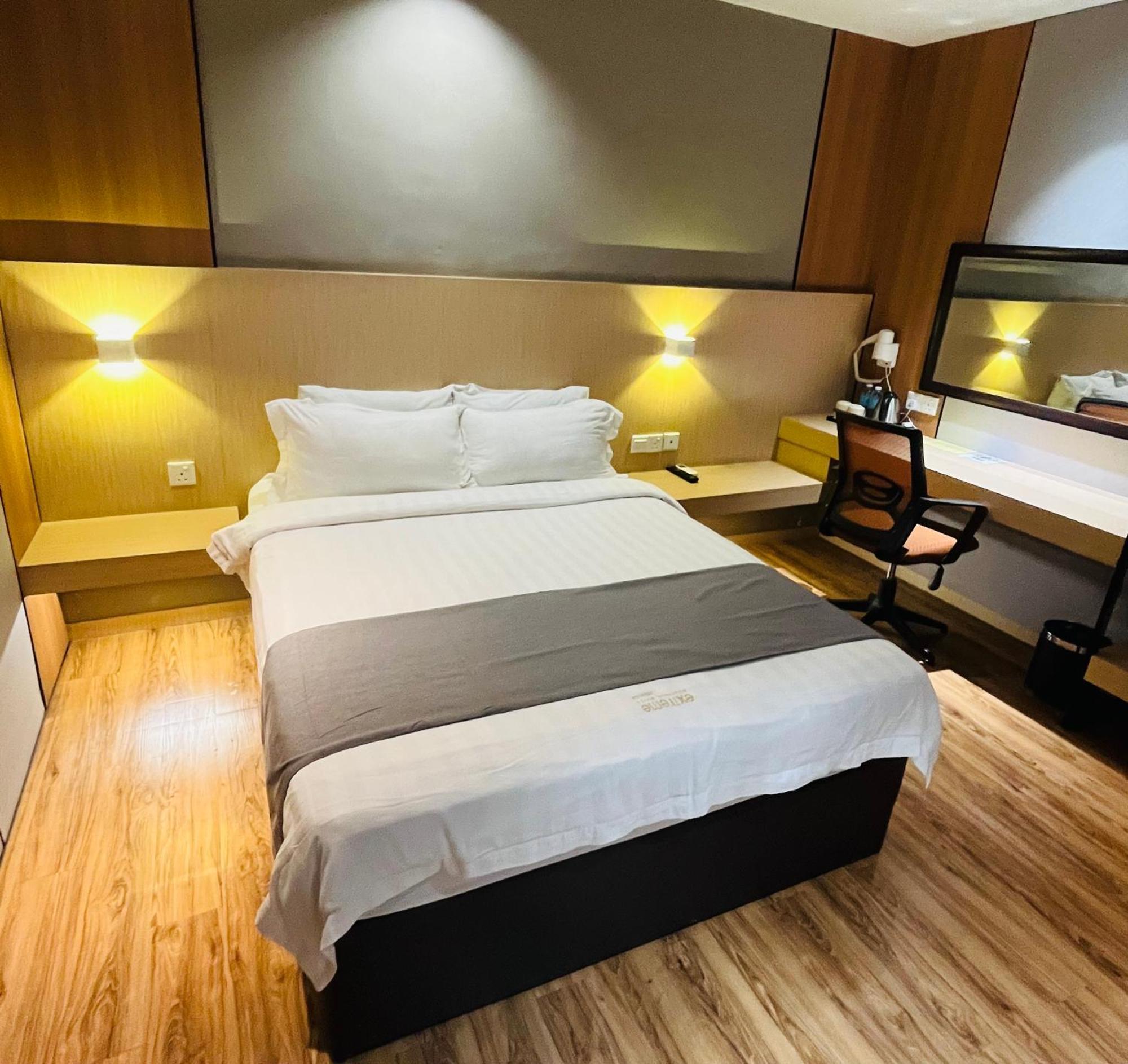 เอกซ์ทรีม บูติกโฮเต็ล Hotel เกอลวง ภายนอก รูปภาพ