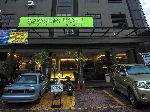 เอกซ์ทรีม บูติกโฮเต็ล Hotel เกอลวง ภายนอก รูปภาพ